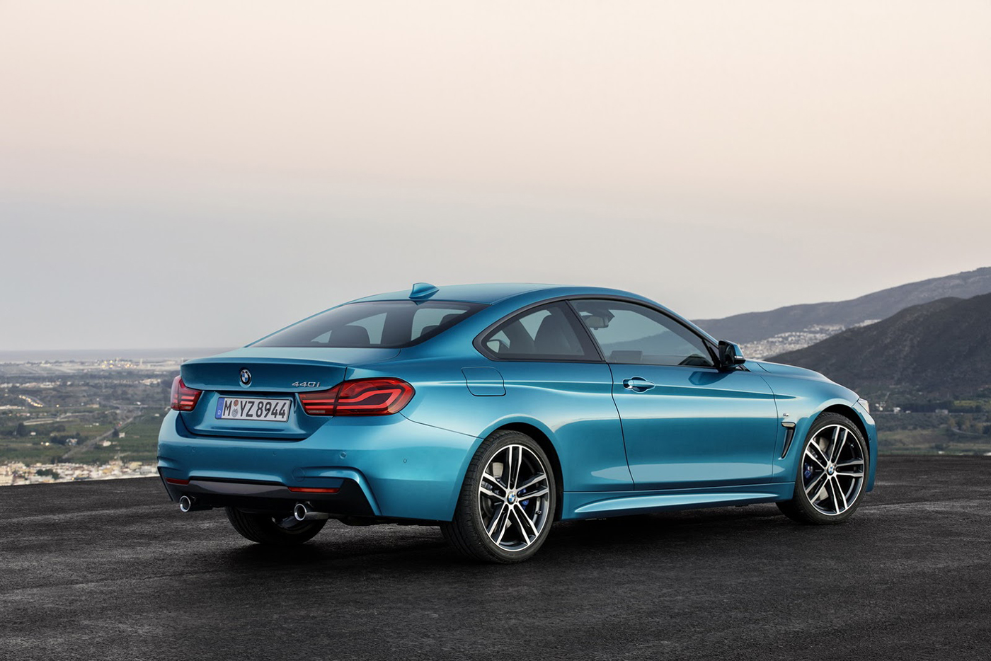 2018 bmw 4 series - Hình 2