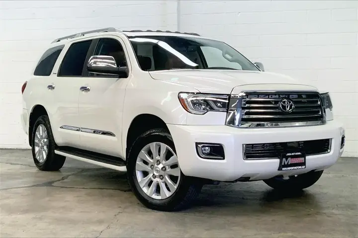 2018 Toyota Sequoia: Đánh Giá Toàn Diện Và Những Điều Cần Biết Trước Khi Mua 2018 Toyota Sequoia: Đánh Giá Toàn Diện Và Những Điều Cần Biết Trước Khi Mua