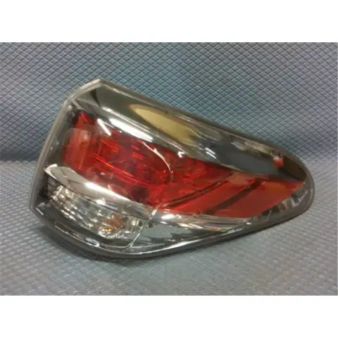 81550-48310 Toyota: Tổng Quan Chi Tiết Về Mã Phụ Tùng Và Ứng Dụng Trong Các Dòng Xe Toyota