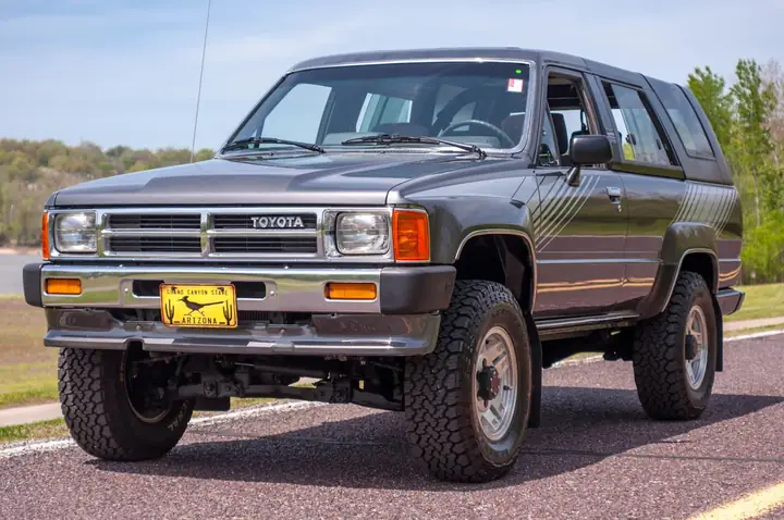 87 Toyota 4runner: Đánh Giá Toàn Diện Của Cỗ Xe Địa Hình Huyền Thoại 87 Toyota 4runner: Đánh Giá Toàn Diện Của Cỗ Xe Địa Hình Huyền Thoại