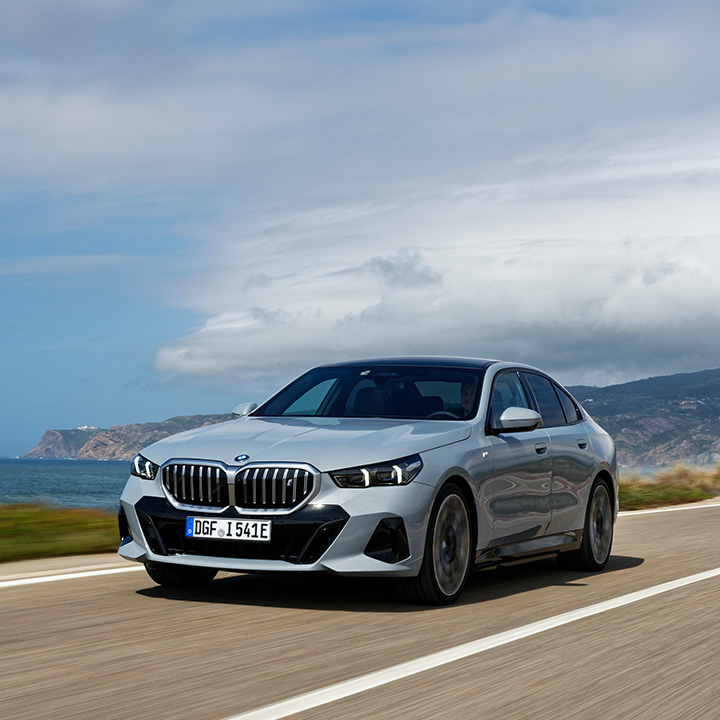 BMW: Hành Trình Từ Xưởng Máy Bay Đến Biểu Tượng Xe Hơi Hạng Sang 4 about bmw - Hình 1