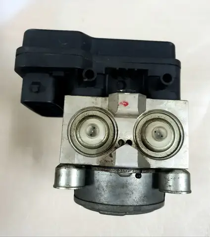 Abs Toyota 6d: Hiểu Rõ Hệ Thống Phanh Antilock Và Ứng Dụng Thực Tiễn Abs Toyota 6d: Hiểu Rõ Hệ Thống Phanh Antilock Và Ứng Dụng Thực Tiễn