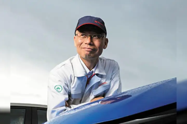 Akito Tachibana Và Toyota: Hành Trình Đột Phá Của Người Đam Mê Ô Tô Nhật Bản