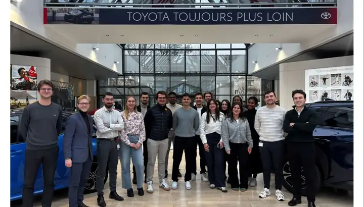 Alternance Chez Toyota France : Cơ Hội Nghề Nghiệp, Quy Trình Tuyển Chọn Và Trải Nghiệm Thực Tế