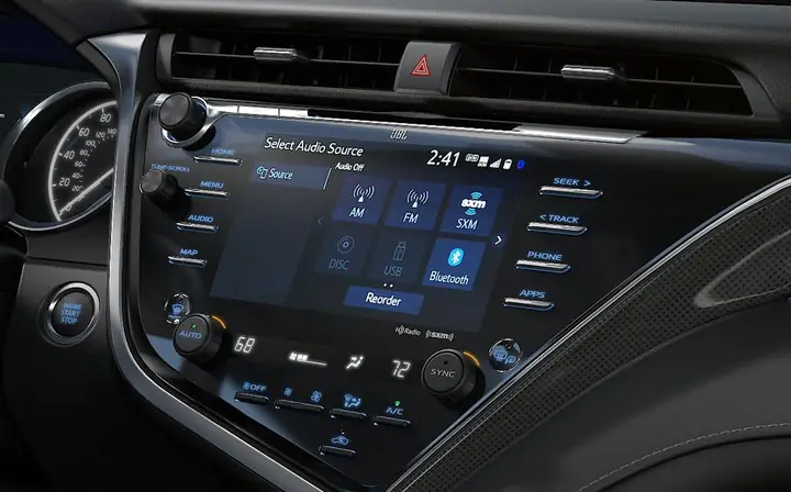 Amazon Alexa Và Toyota: Cách Hai Thế Giới Công Nghệ Giao Thoa Để Tạo Ra Trải Nghiệm Lái Xe Thông Minh Amazon Alexa Và Toyota: Cách Hai Thế Giới Công Nghệ Giao Thoa Để Tạo Ra Trải Nghiệm Lái Xe Thông Minh