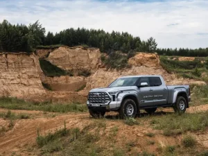 Arctic Toyota Tundra: Khám Phá Chiếc Xe Địa Hình Đỉnh Cao Cho Mọi Cuộc Phiêu Lưu