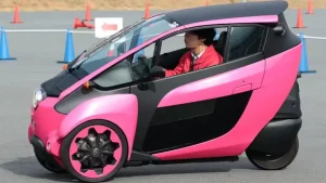 Đấu Giá Ô Tô Toyota Iroad: Cơ Hội Sở Hữu Xe Đẹp, Giá Cả Hợp Lý