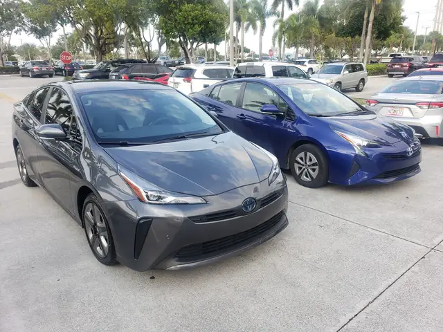 Autonation Toyota Weston: Địa Chỉ Uy Tín Cho Người Yêu Xe Toyota Tại Weston, Florida