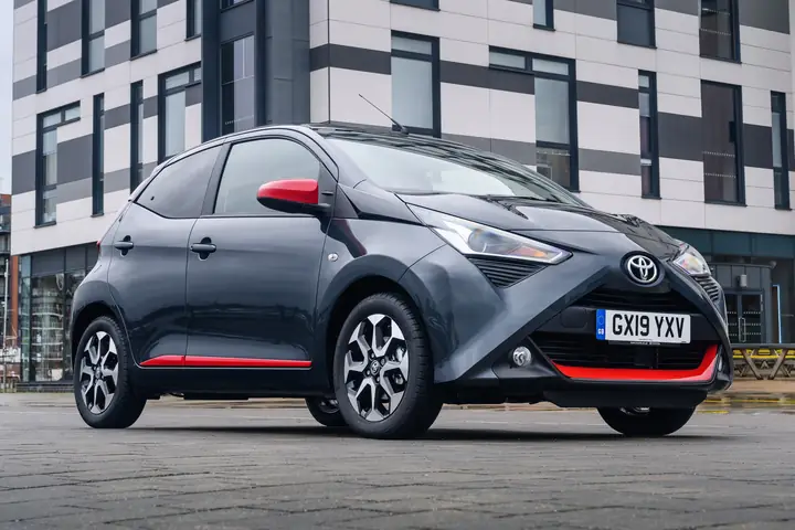 Đánh Giá Toyota Aygo Thuê Tại Avis: Trải Nghiệm, Chi Phí Và Lợi Ích Cho Người Đi Lại