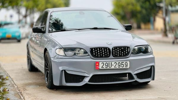 Bán BMW 318i – Kinh Nghiệm Mua Xe Cũ Đời 2005-2012 Giá Rẻ, Chất Lượng Tốt Nhất 2 bán bmw 318i - Hình 4