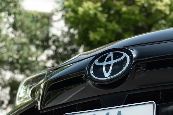 Bán Logo Toyota: Hướng Dẫn Chọn Mua Và Sử Dụng Hợp Pháp Bán Logo Toyota: Hướng Dẫn Chọn Mua Và Sử Dụng Hợp Pháp