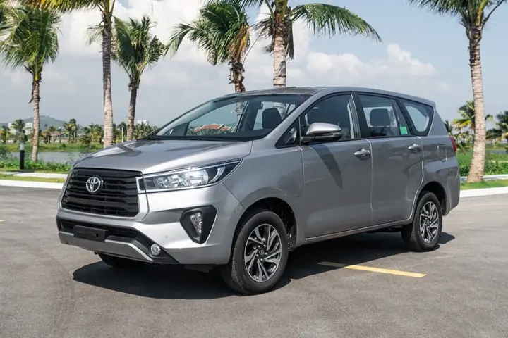 Bàn Toyota Innova: Đánh Giá Toàn Diện, Lợi Ích, Nhược Điểm Và Lý Do Bạn Nên Sở Hữu Bàn Toyota Innova: Đánh Giá Toàn Diện, Lợi Ích, Nhược Điểm Và Lý Do Bạn Nên Sở Hữu