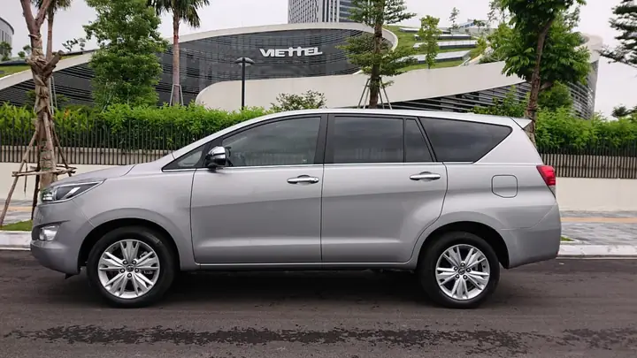 Bàn Toyota Inova: Đánh Giá Toàn Diện, Lý Do Nên Sở Hữu Và Những Lưu Ý Khi Mua Bàn Toyota Inova: Đánh Giá Toàn Diện, Lý Do Nên Sở Hữu Và Những Lưu Ý Khi Mua