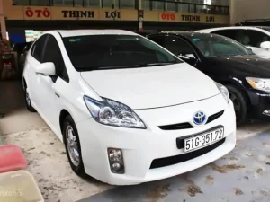Bán Toyota Prius – Hướng Dẫn Mua Xe Hybrid Đáng Tin Cậy