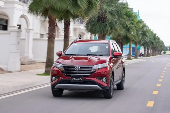 Bán Toyota Rush: Hướng Dẫn Mua Xe Đáng Tin Cậy Và Chi Tiết Nhất 2026 Bán Toyota Rush: Hướng Dẫn Mua Xe Đáng Tin Cậy Và Chi Tiết Nhất 2026