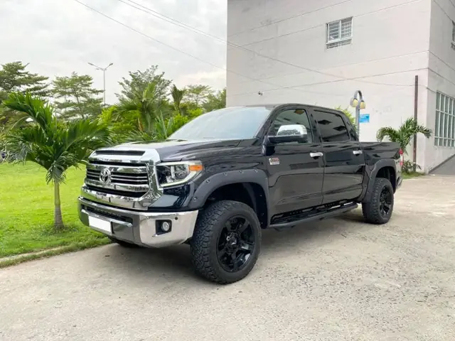Bán Toyota Tundra: Hướng Dẫn Mua Xe Tải Mạnh Mẽ Cho Người Việt Bán Toyota Tundra: Hướng Dẫn Mua Xe Tải Mạnh Mẽ Cho Người Việt