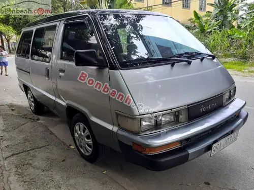 Những Điều Cần Biết Khi Mua Và Sử Dụng Xe Toyota Van: Hướng Dẫn Chi Tiết Cho Người Tiêu Dùng