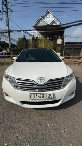 Hướng Dẫn Mua Toyota Venza: Giá, Mẫu, Ưu Nhược Điểm