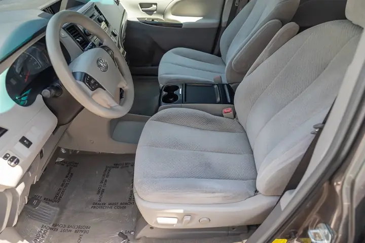 Bisque Interior Toyota: Thiết Kế Nội Thất Sang Trọng Và Tiện Nghi