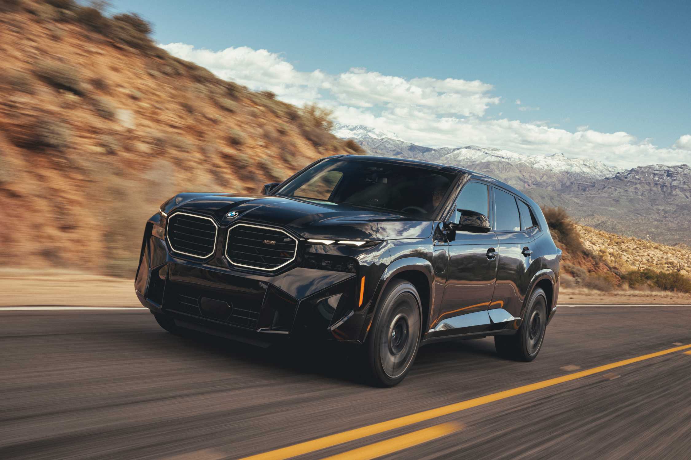 black sapphire bmw - Hình 4