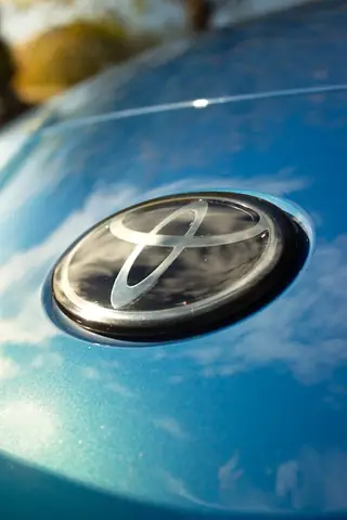 Biểu Tượng Toyota Màu Xanh Dương: Ý Nghĩa, Thiết Kế Và Ứng Dụng Trong Thế Giới Ô Tô