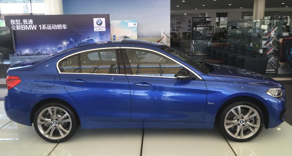 bmw 1 series sedan - Hình 3