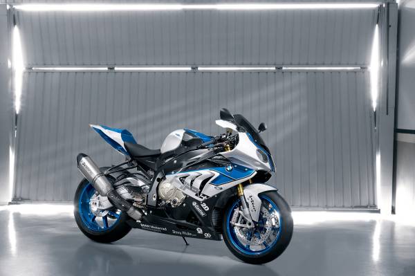 bmw 1000rr hp4 - Hình 4