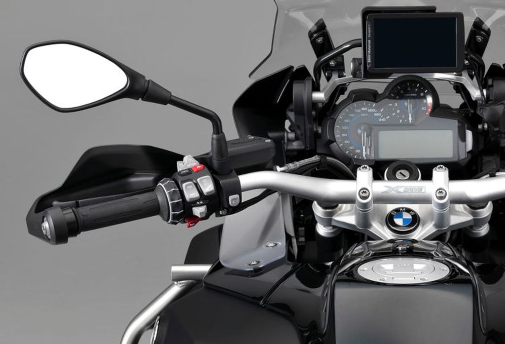 BMW 1200 GS: Huyền Thoại Xuyên Lục Địa Và Những Điều Cần Biết Trước Khi Mua 2 bmw 1200 gs - Hình 4