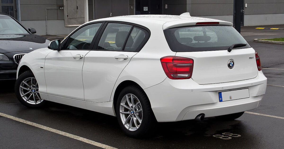 bmw 120d - Hình 3