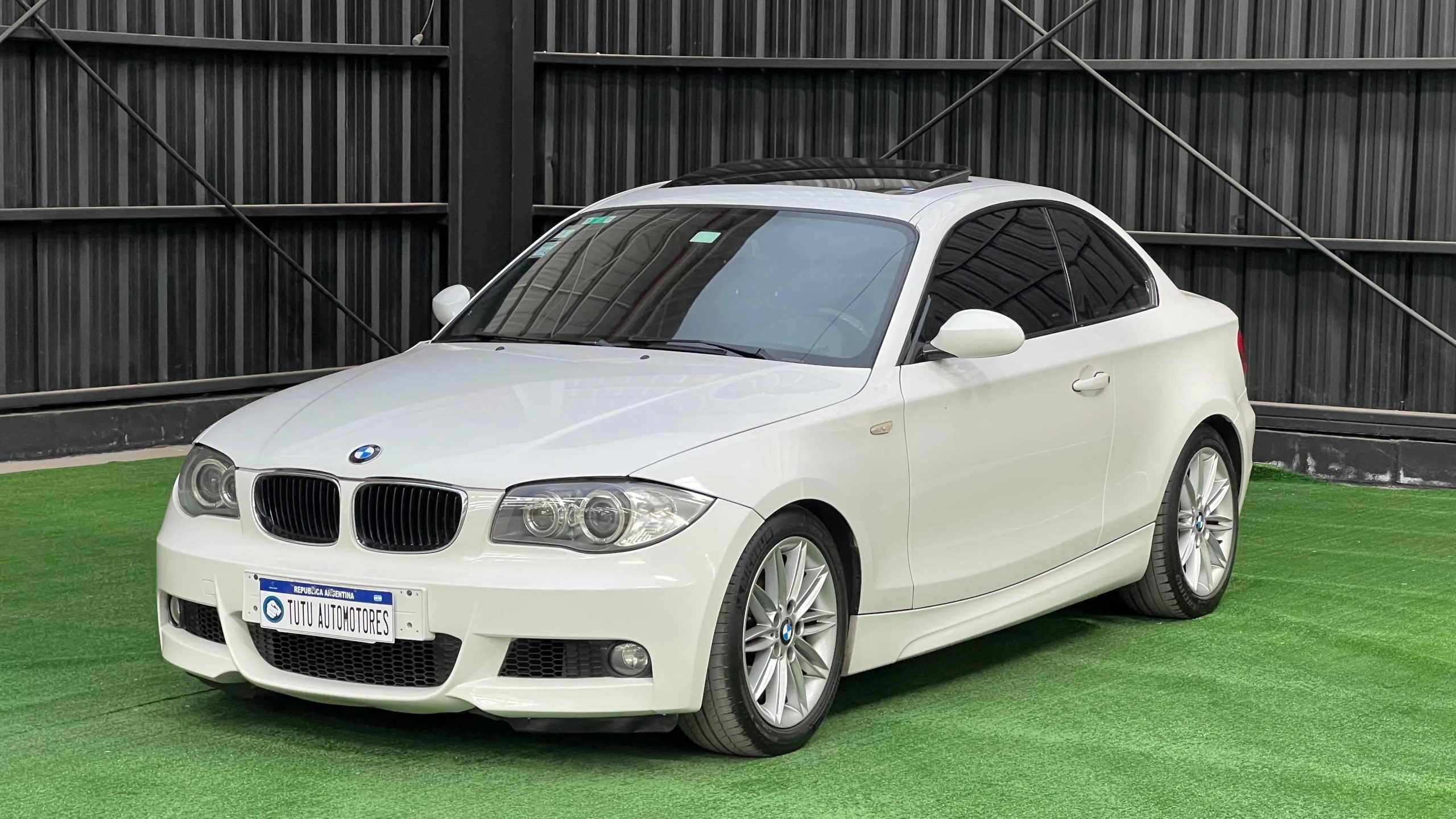 bmw 125 - Hình 3