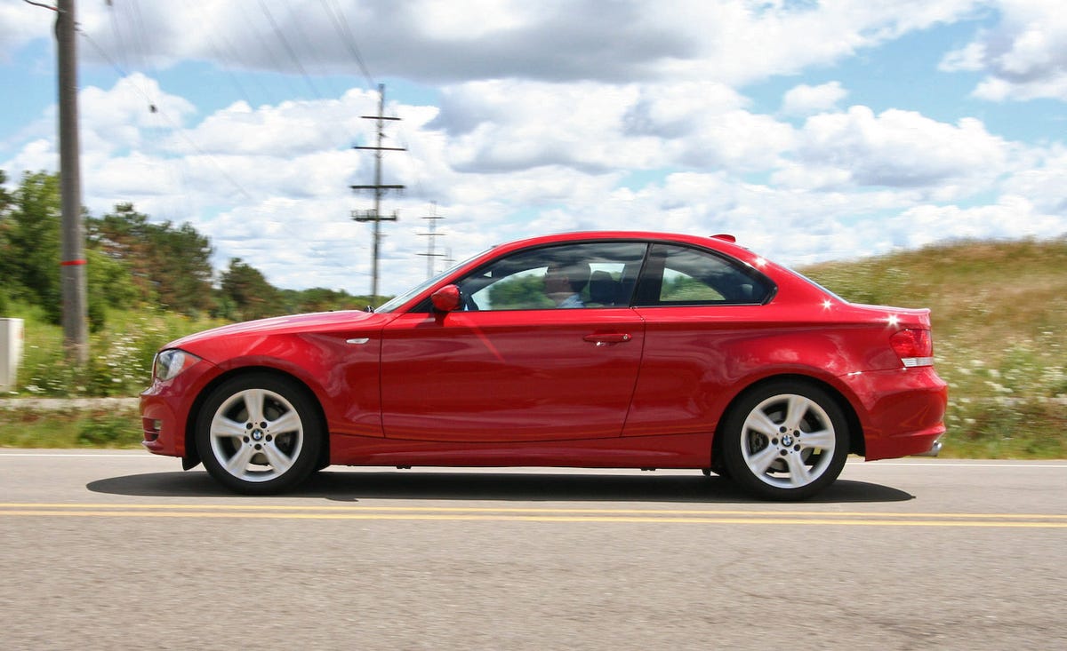 BMW 128i: Đánh giá chi tiết động cơ, vận hành và những điều cần biết trước khi mua 5 bmw 128i - Hình 1