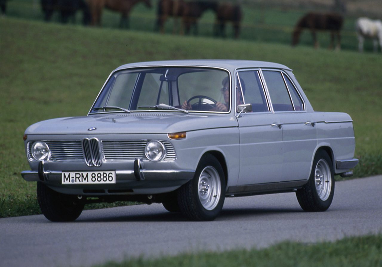 BMW 1800: Huyền Thoại Sedan Hạng Trung Định Hình Tương Lai BMW 2 bmw 1800 - Hình 4
