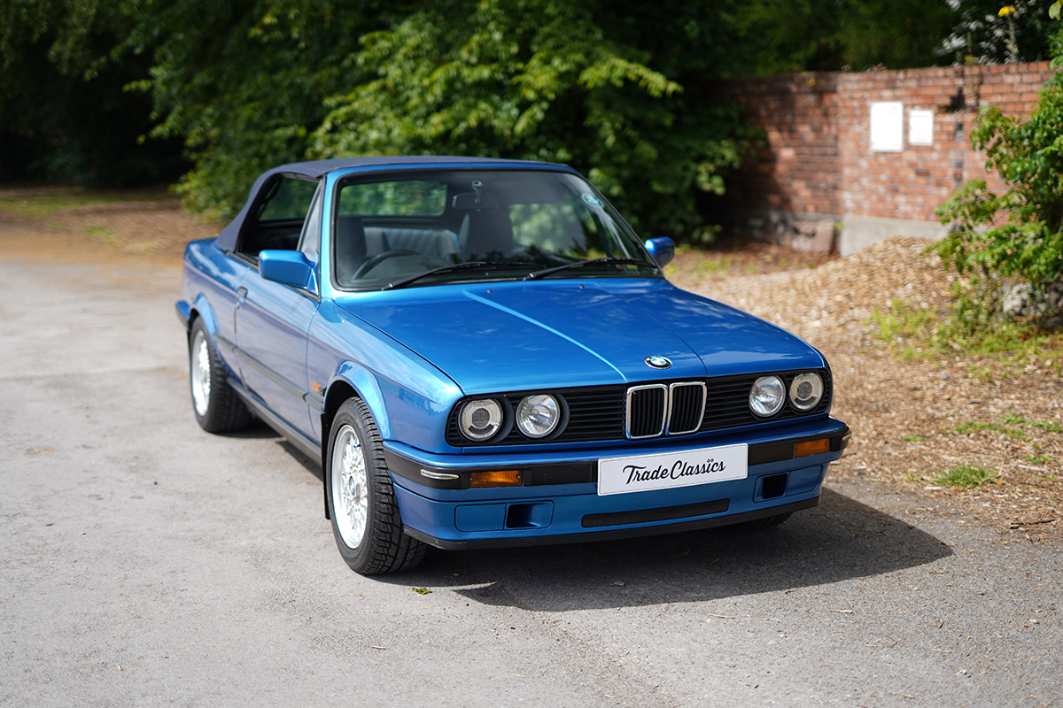 BMW 1993: Huyền Thoại Xe Hơi Đức Và Những Dấu Ấn Không Thể Phai Mờ 2 bmw 1993 - Hình 4