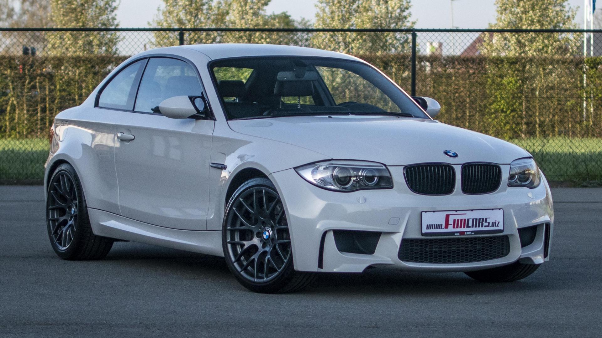 BMW 1M Coupe: Huyền Thoại Cuối Cùng Của Dòng Xe Cơ Bắp Châu Âu 1 bmw 1m coupe - Hình 3