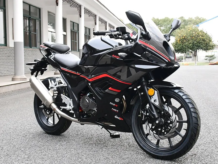 bmw 200cc - Hình 1