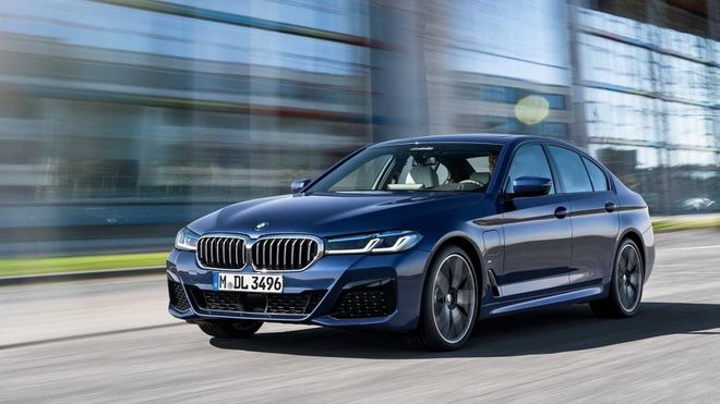 BMW 2021: Đánh giá toàn diện dòng xe Đức – Thiết kế, công nghệ và trải nghiệm lái 4 bmw 2021 - Hình 2