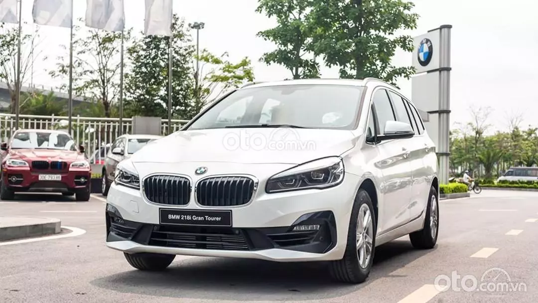 bmw 218i giá