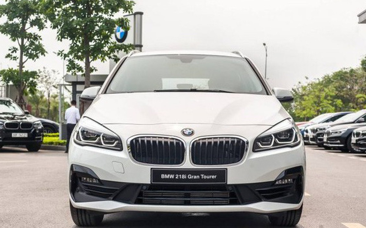 bmw 218i lci - Hình 4
