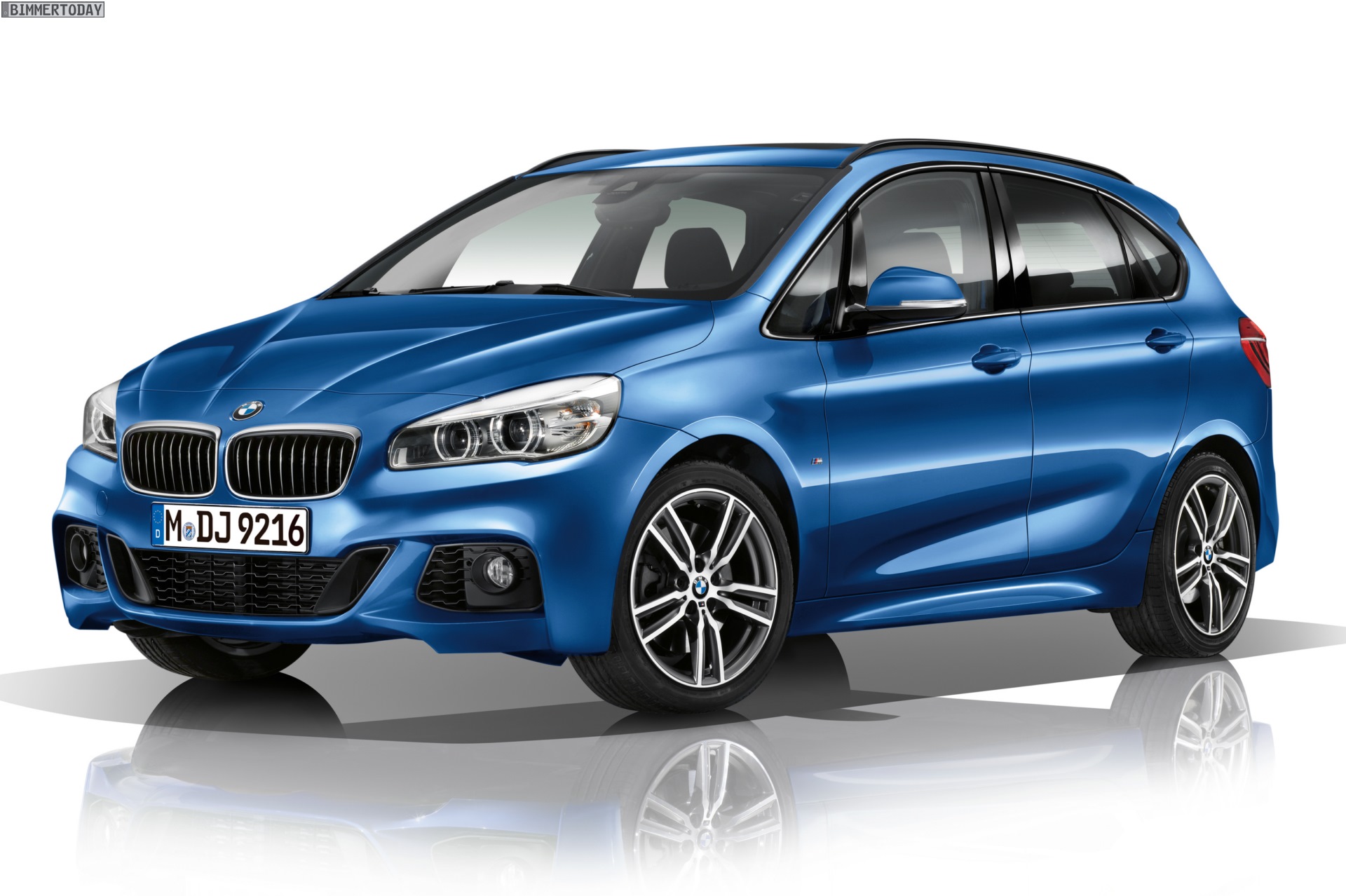 bmw 225i - Hình 3