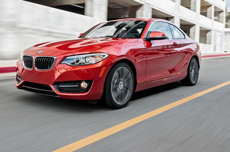 BMW 230i: Đánh giá chi tiết từ thiết kế, vận hành đến trải nghiệm thực tế 1 bmw 230i - Hình 5