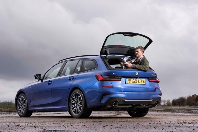 bmw 3 series touring - Hình 3