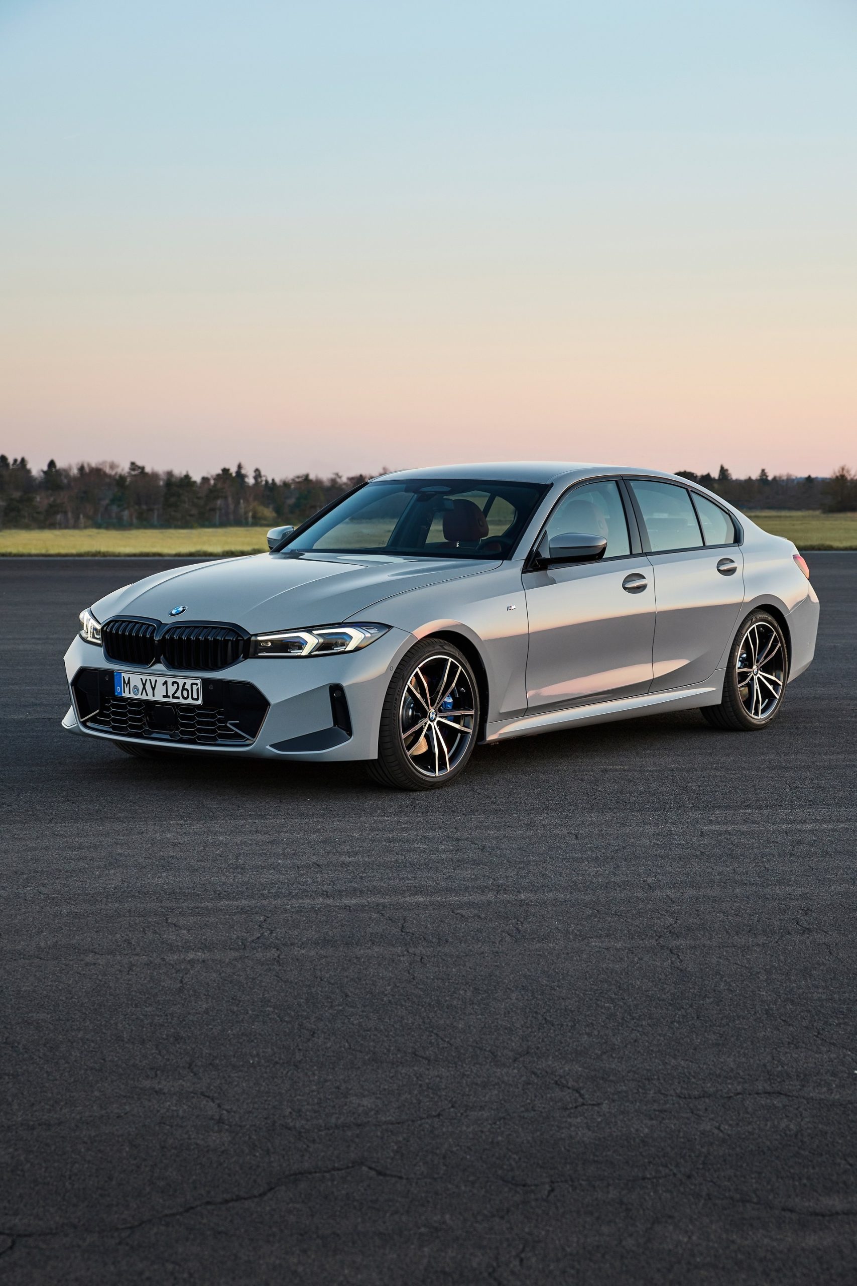BMW 3 Series Wallpaper: Bộ Sưu Tập Hình Nền Chất Lượng Cao Cho Mọi Màn Hình 5 bmw 3 series wallpaper - Hình 1