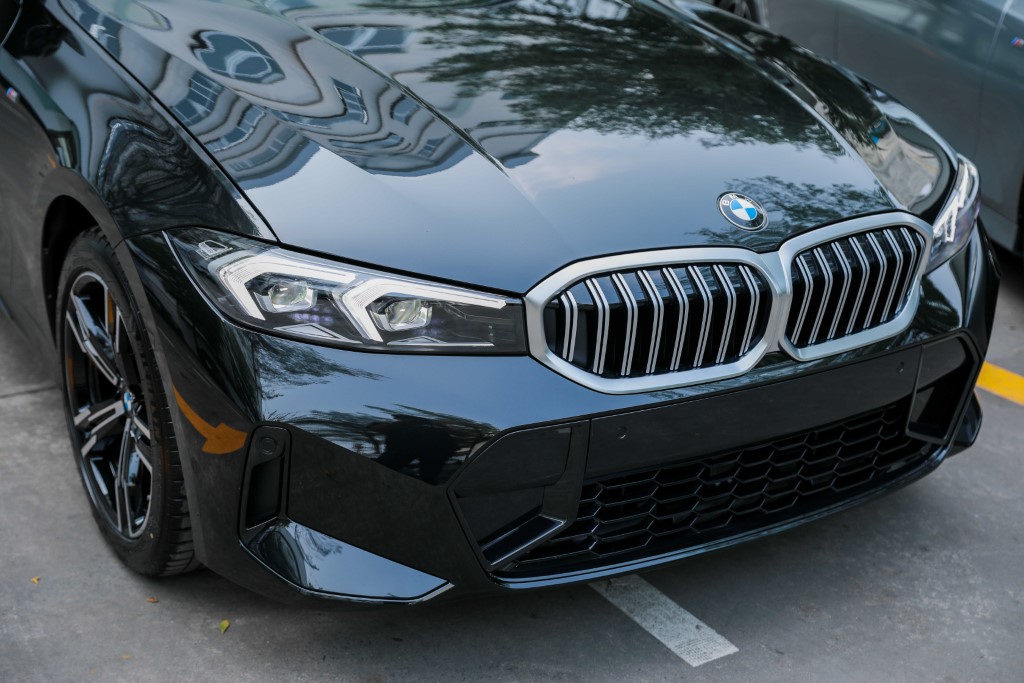 BMW 320: Đẳng Cấp Sedan Hạng Sang Dẫn Đầu Phân Khúc 3 bmw 320 - Hình 3