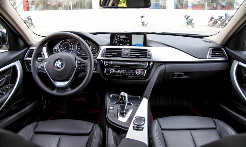 bmw 320i 2016 interior - Hình 1