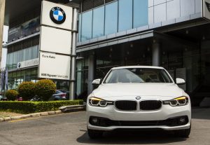 bmw 320i thaco