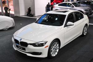 bmw 320i usa