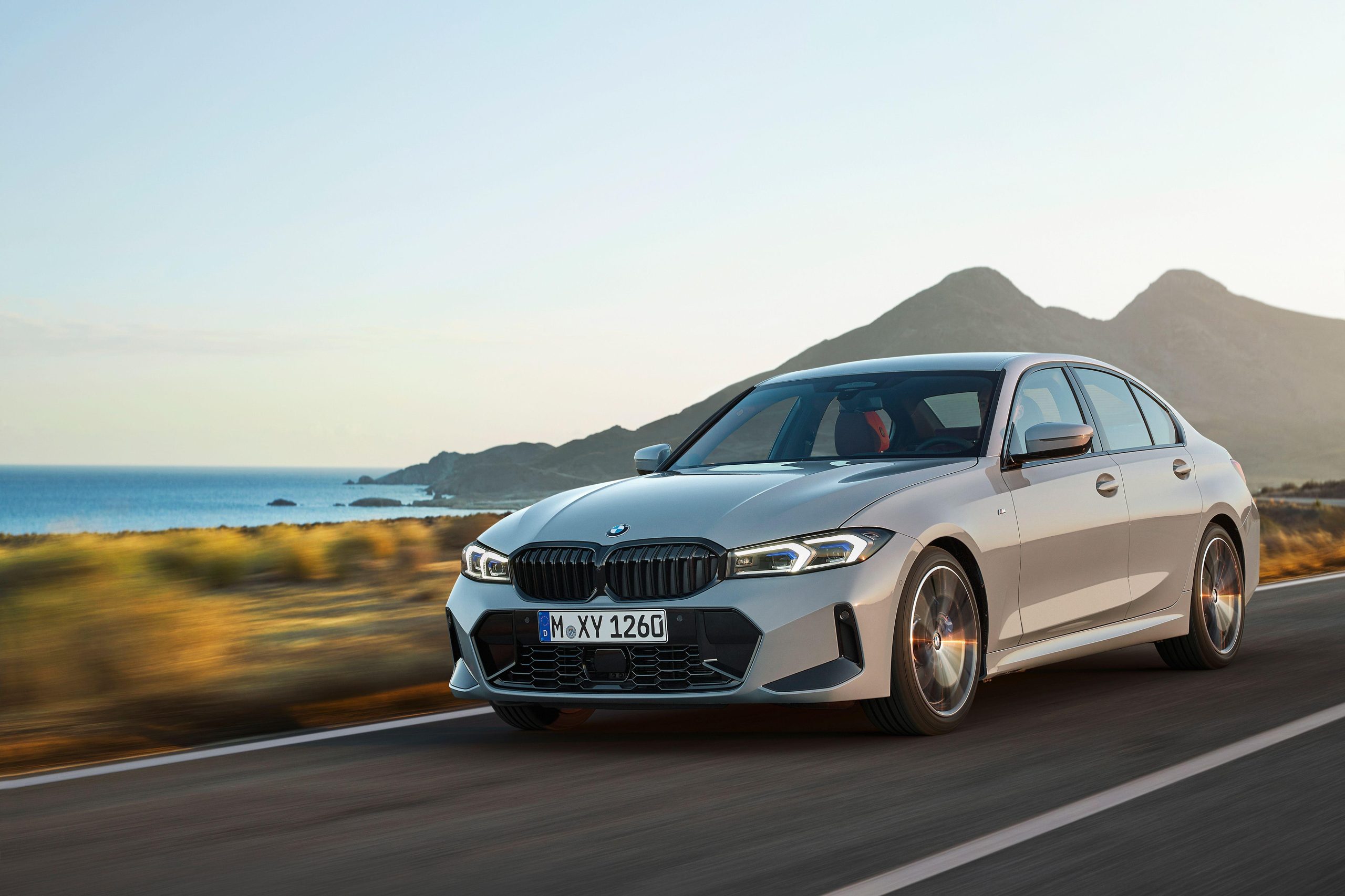 bmw 320i wallpaper - Hình 2
