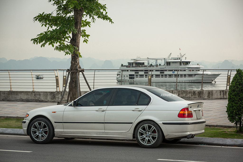 BMW 325: Đẳng Cấp Sedan Hạng Sang Dẫn Đầu Phân Khúc 1 bmw 325 - Hình 5