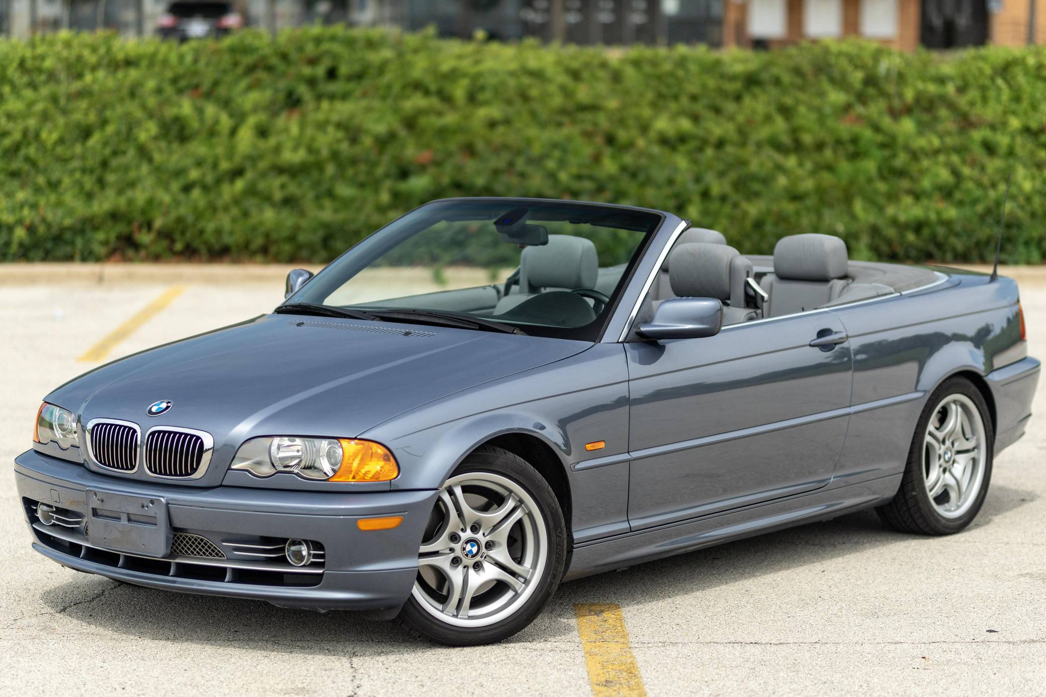 bmw 330ci convertible - Hình 4