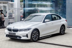 bmw 330i sport line